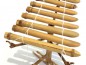 Preview: Unsere kleinen T'rung bestehen aus Bambus und sind einfach aufzubauen. Sie stehen sicher auf dem Tisch oder Boden und lassen sich gern auf die ersten melodischen Übungen von Kindern ein. Inklusive Ständer und Schlegel.